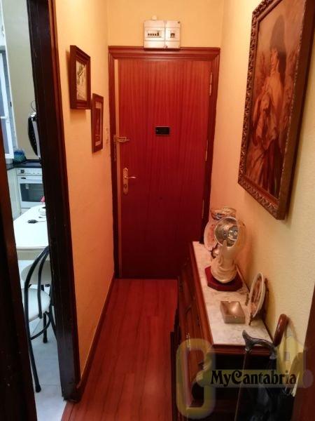 For sale of flat in Torrelavega