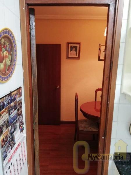 For sale of flat in Torrelavega