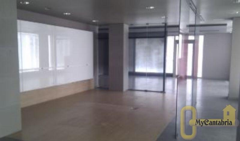 For sale of commercial in Santander