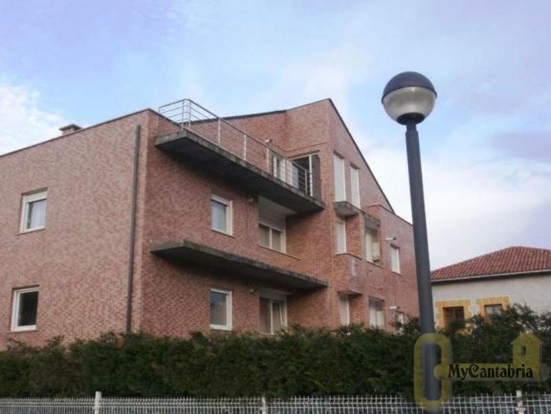 For sale of flat in Miengo