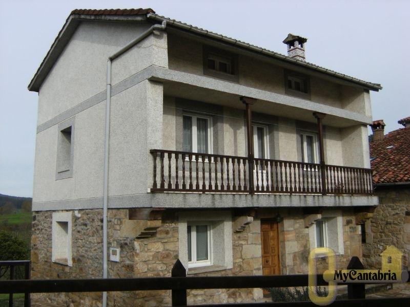 For sale of house in Villafufre