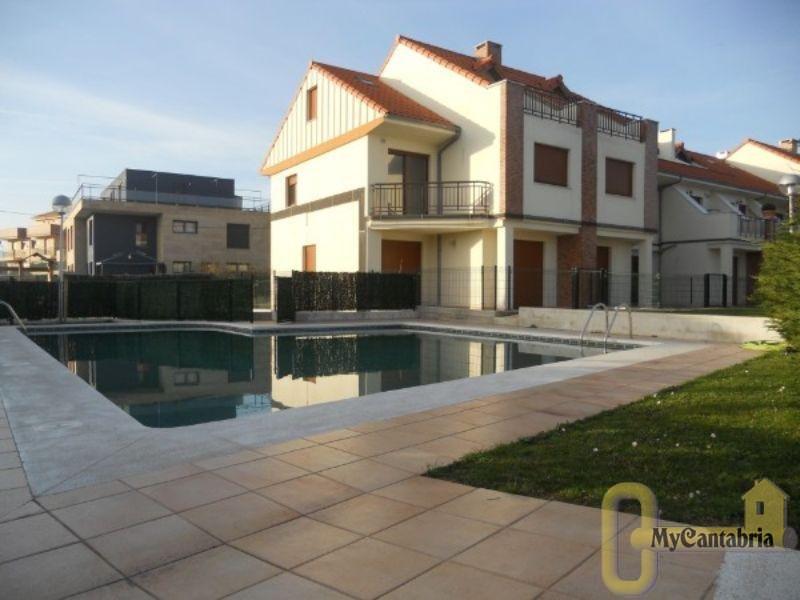 For sale of flat in Miengo