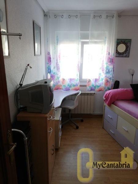 For sale of flat in Santander