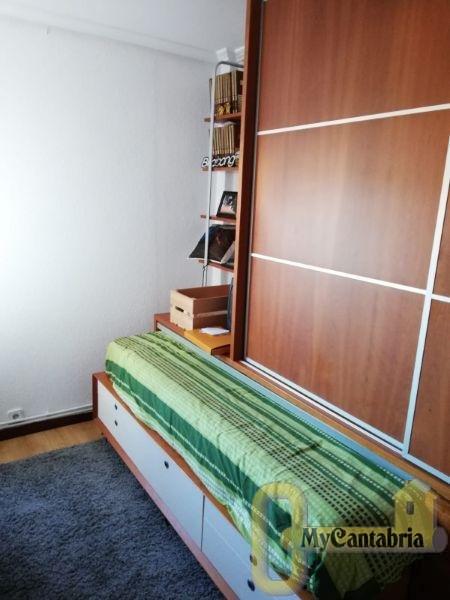 For sale of flat in Santander
