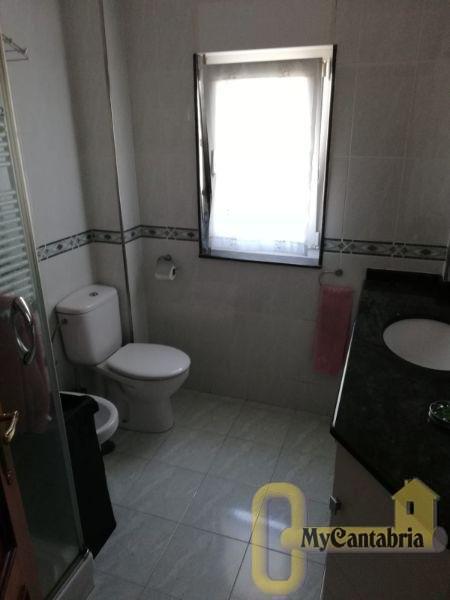 For sale of flat in Santander