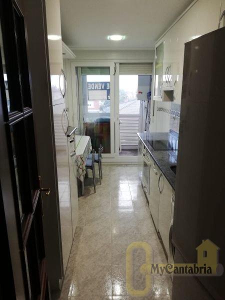 For sale of flat in El Astillero