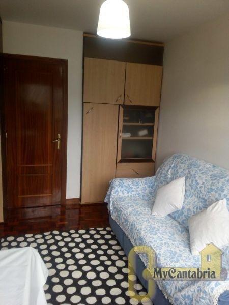 For sale of flat in Santa María de Cayón