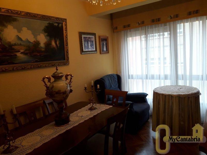 Venta de piso en El Astillero