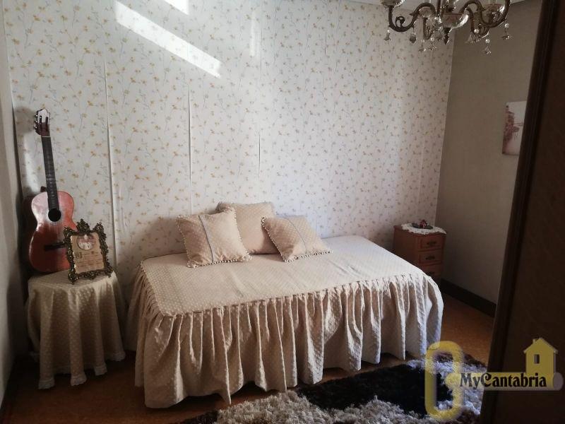 For sale of flat in Santander