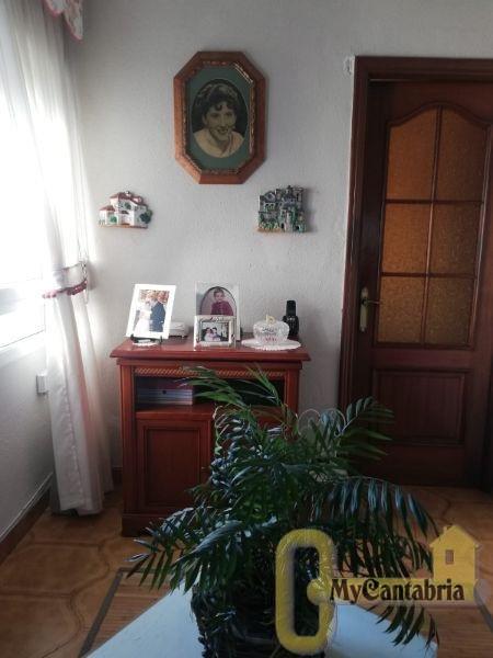 For sale of flat in Santander