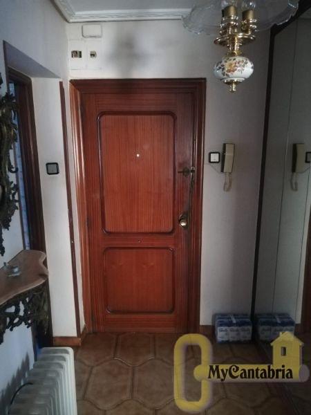 For sale of flat in Santander