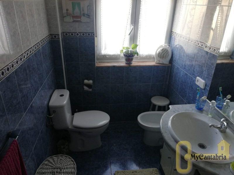For sale of flat in Santander
