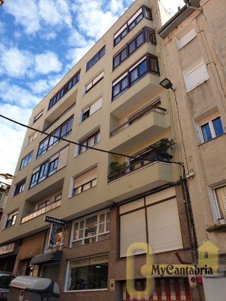 For sale of flat in Santander