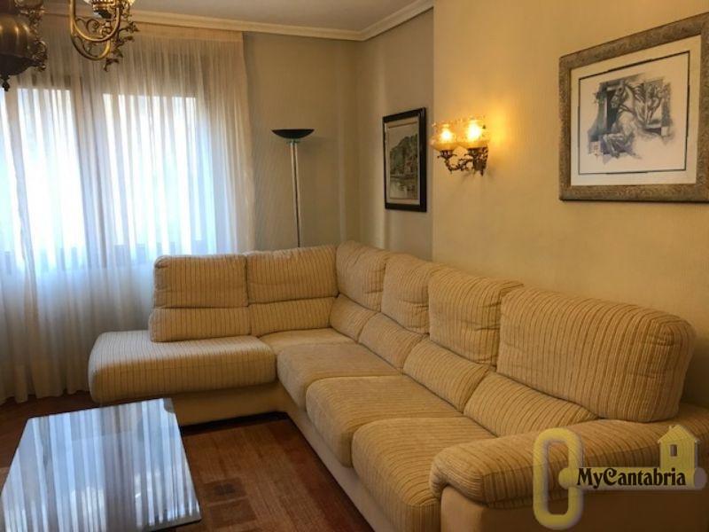 For sale of flat in Santander