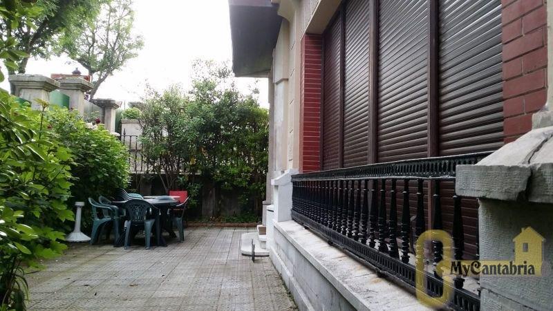 For sale of house in Santander