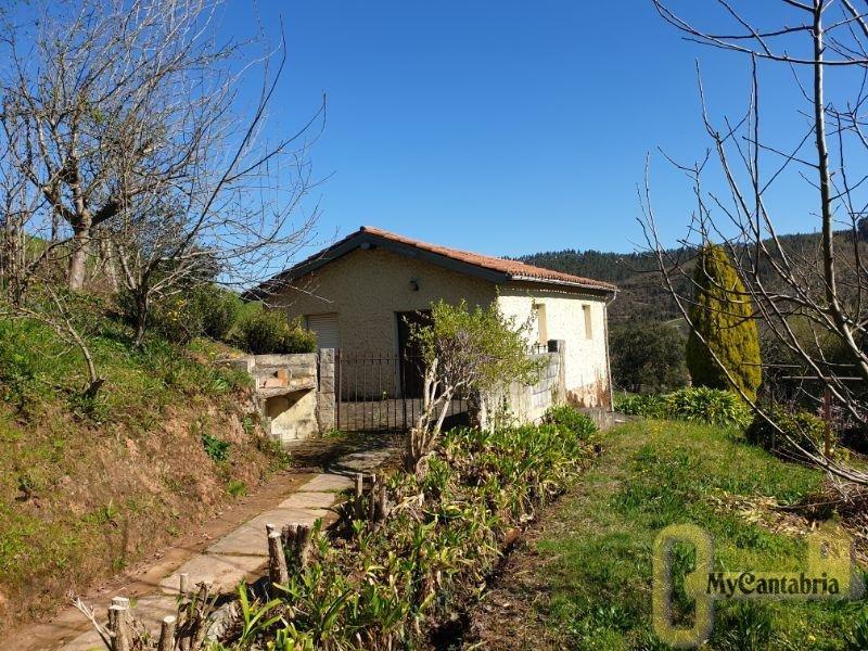 For sale of rural property in Villaescusa