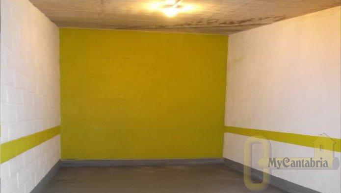 Venta de garaje en Reocín