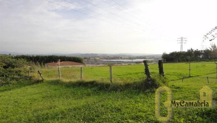 For sale of land in Santander