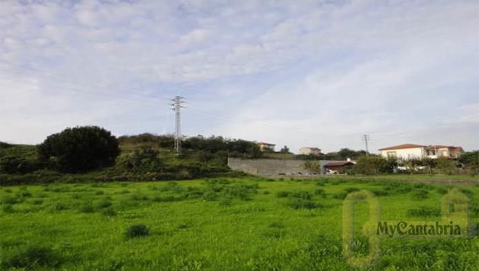 For sale of land in Santander