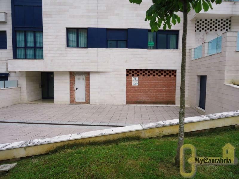 For sale of commercial in Guarnizo