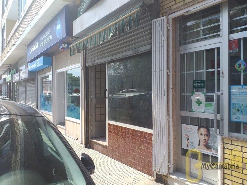 For sale of commercial in Santander