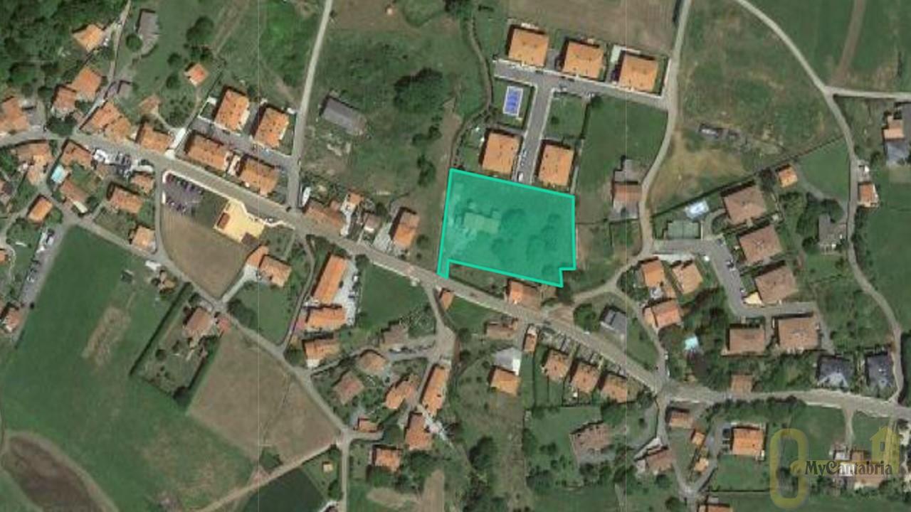 For sale of land in Alfoz de Lloredo