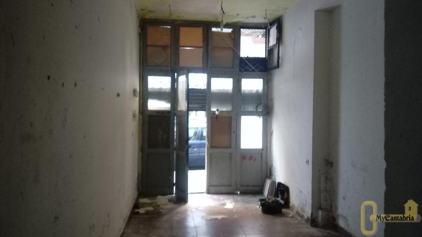 For sale of commercial in Torrelavega
