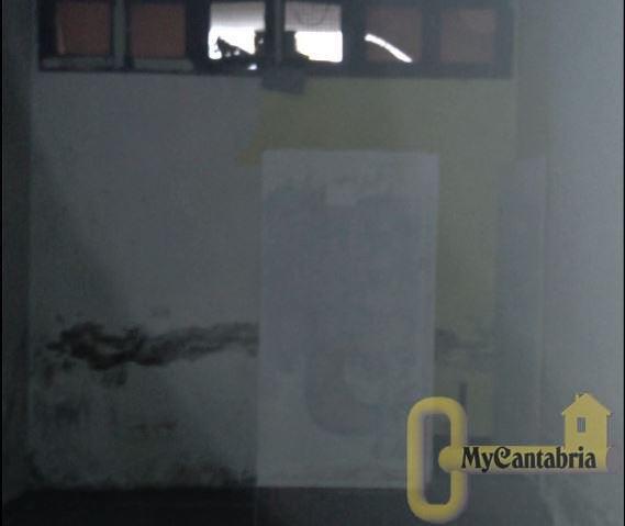 For sale of commercial in Torrelavega