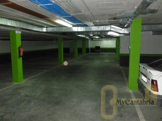 For sale of garage in Santa María de Cayón