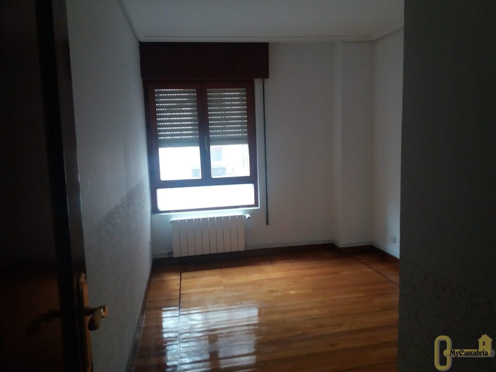 For sale of apartment in Camargo