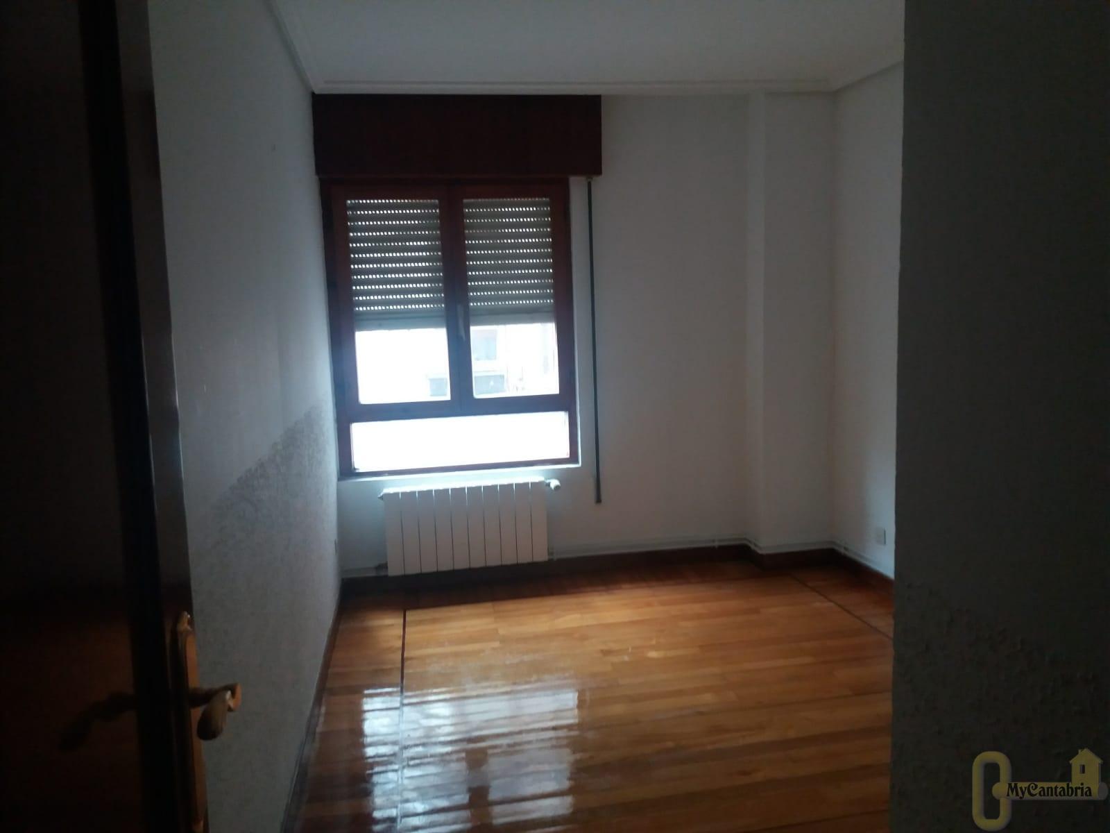 For sale of apartment in Camargo