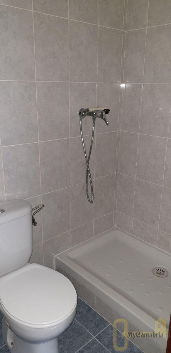 Venta de piso en Santa María de Cayón