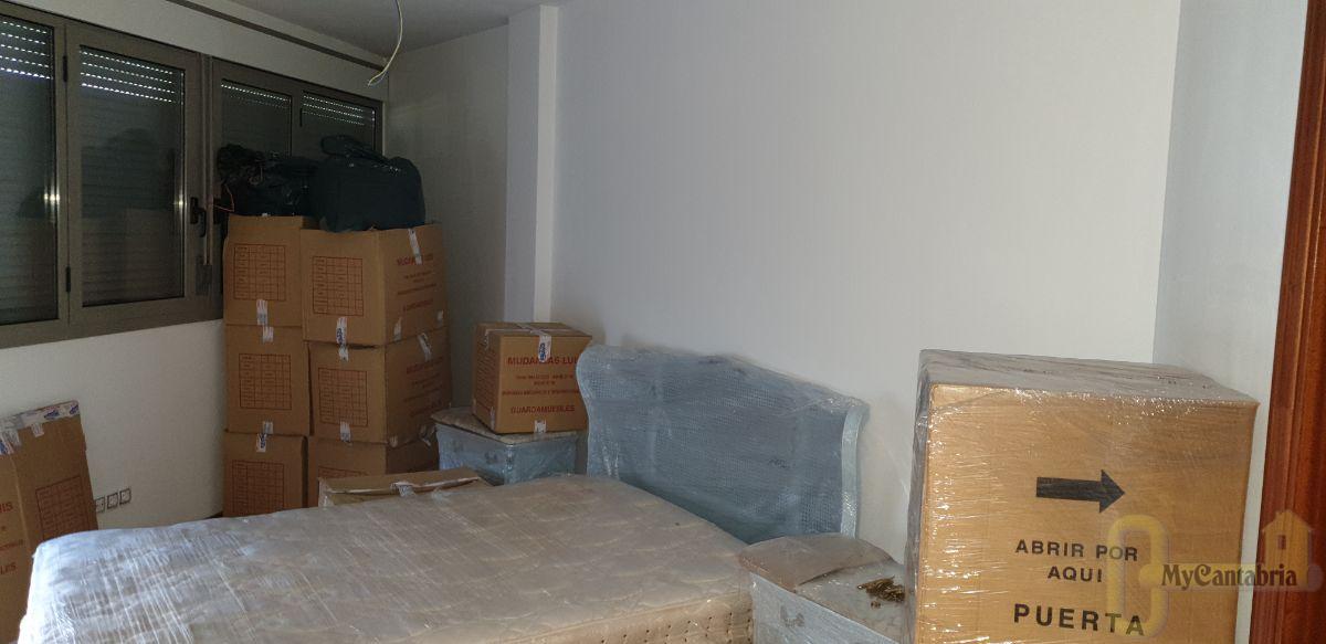 Venta de piso en Santa María de Cayón