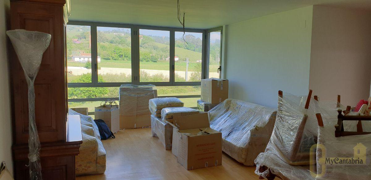 Venta de piso en Santa María de Cayón
