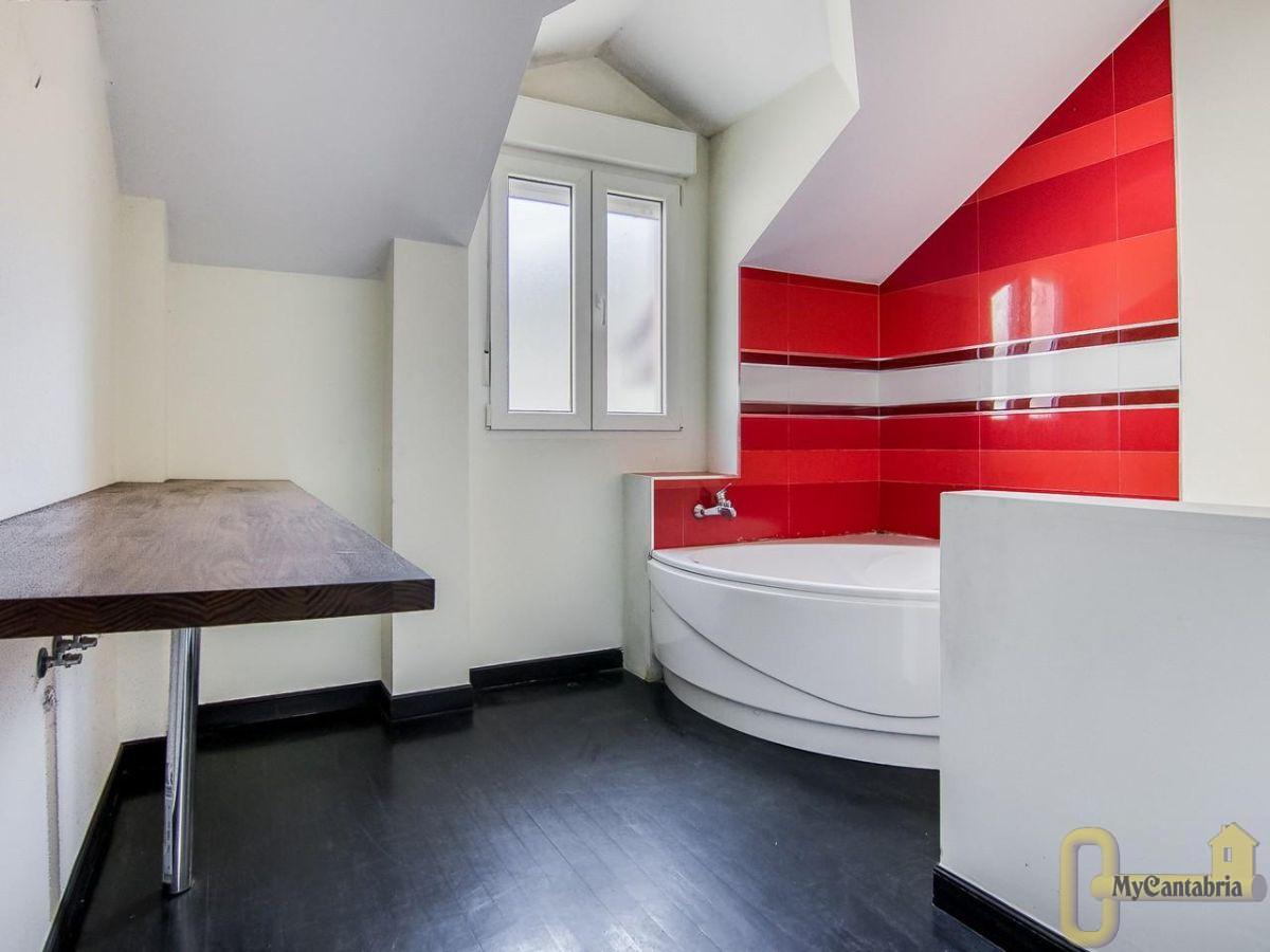 For sale of house in Limpias