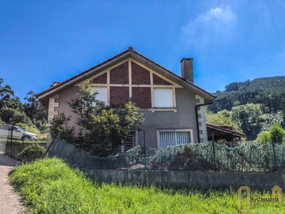 For sale of house in Limpias