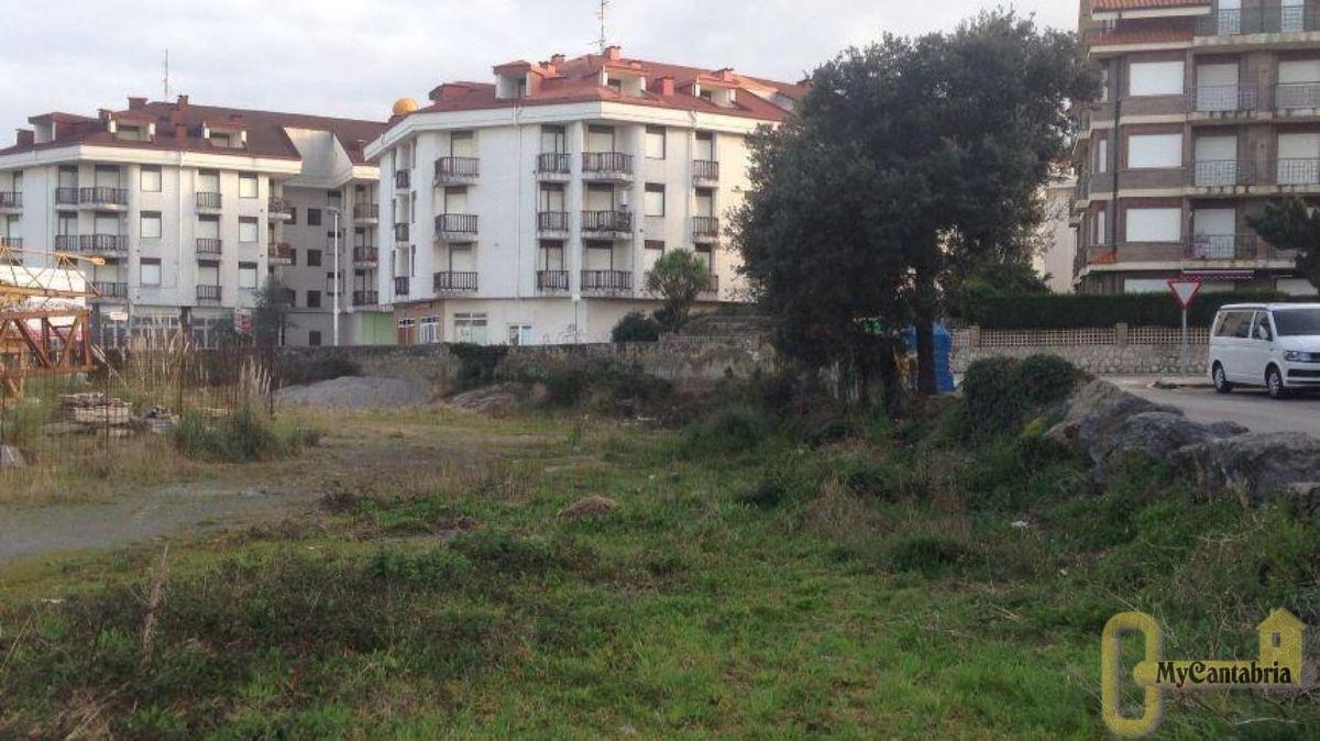 For sale of land in Noja