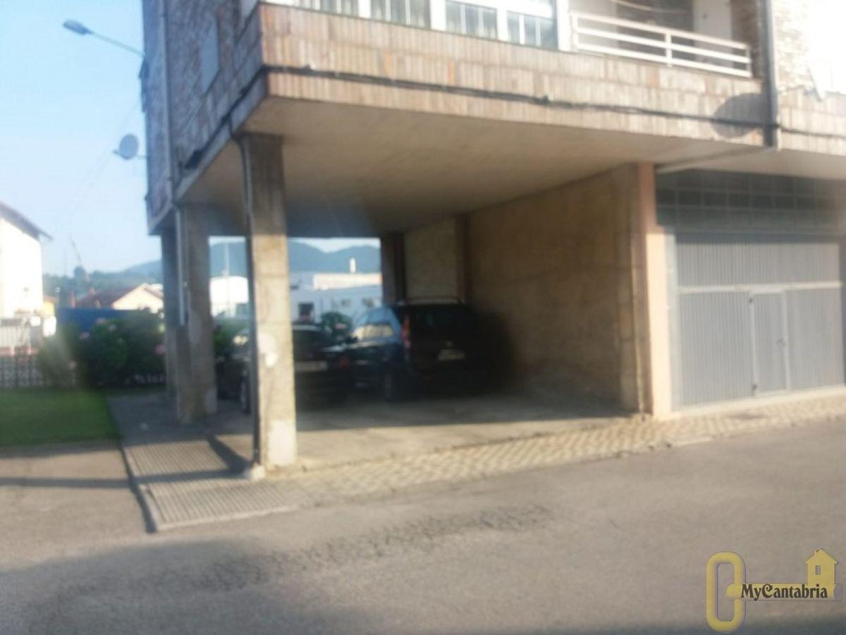 For sale of commercial in Marron
