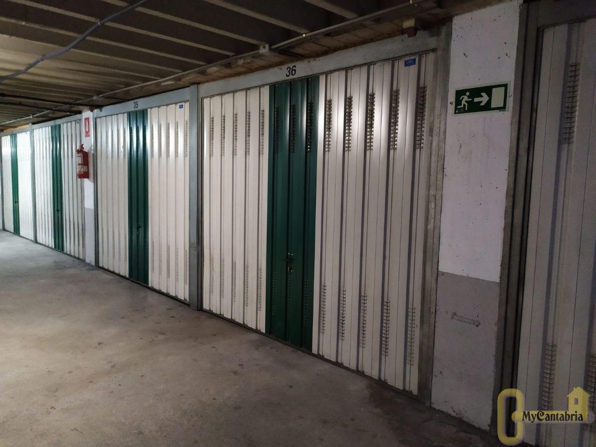 For sale of garage in Santander