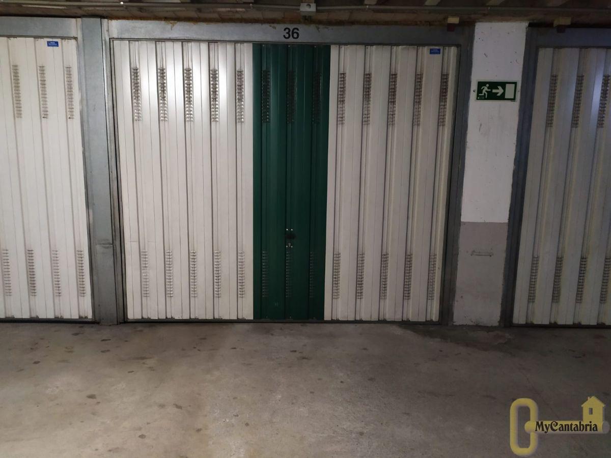 For sale of garage in Santander