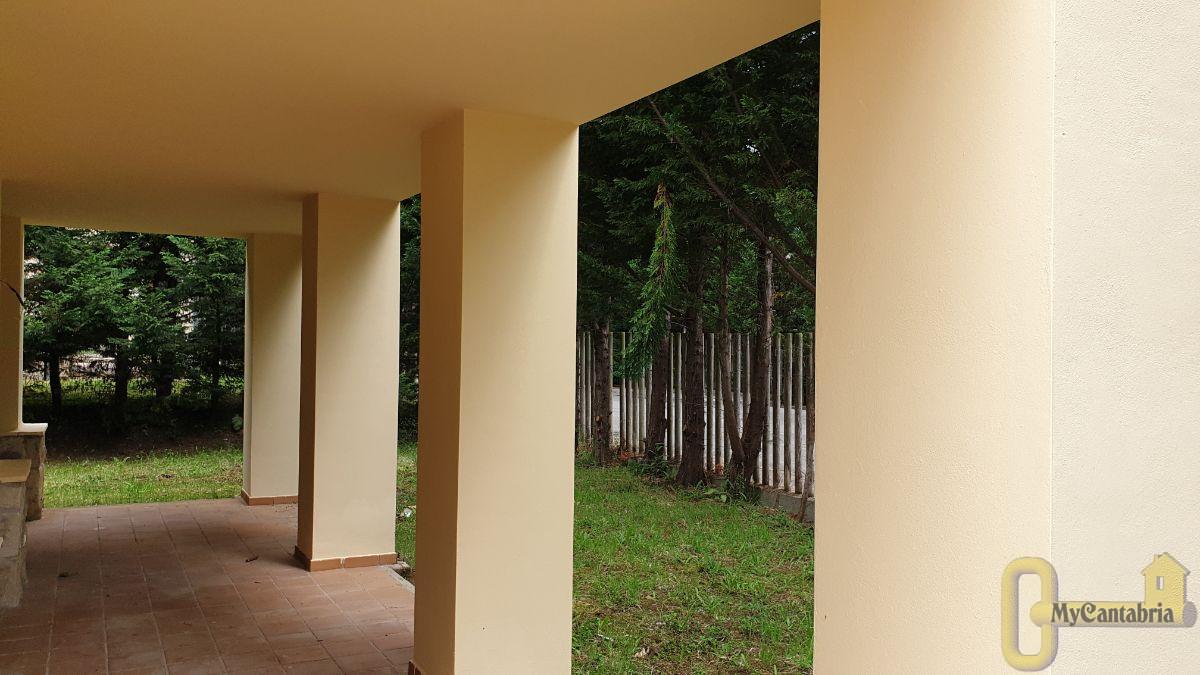 Venta de casa en Hazas de Cesto