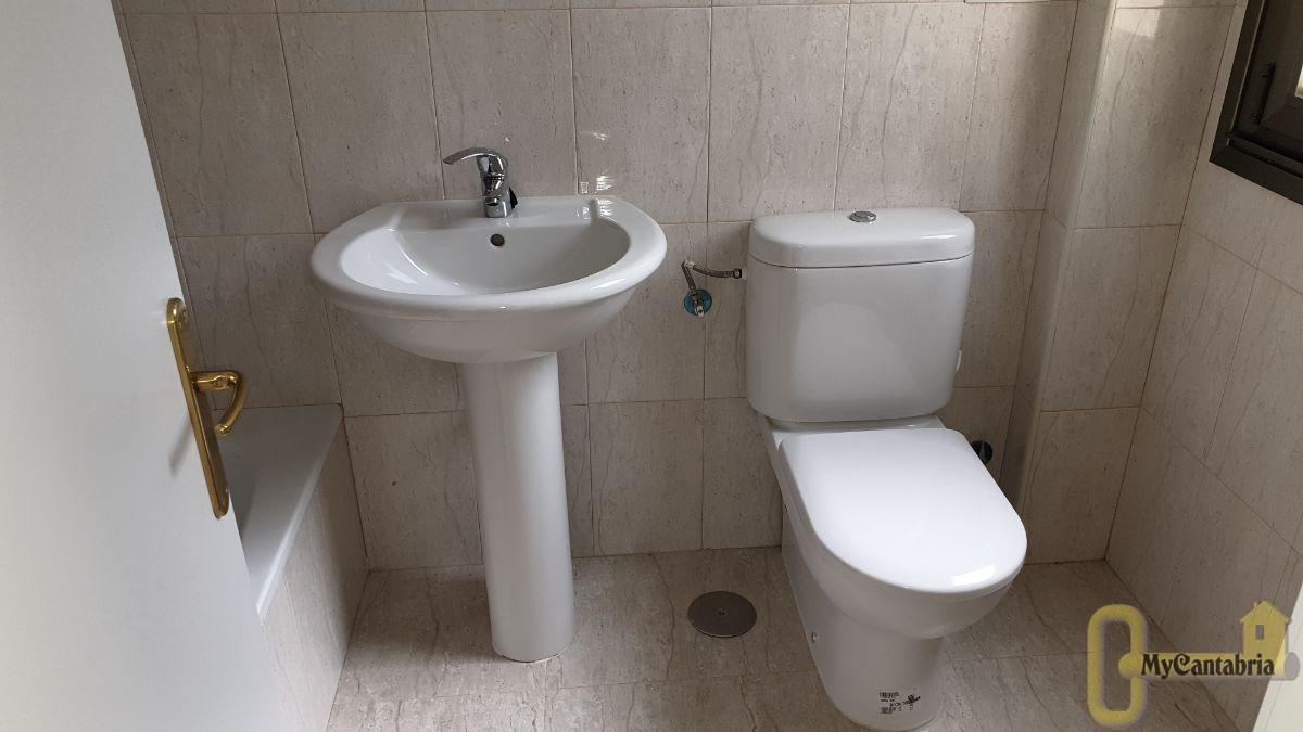 Venta de casa en Hazas de Cesto