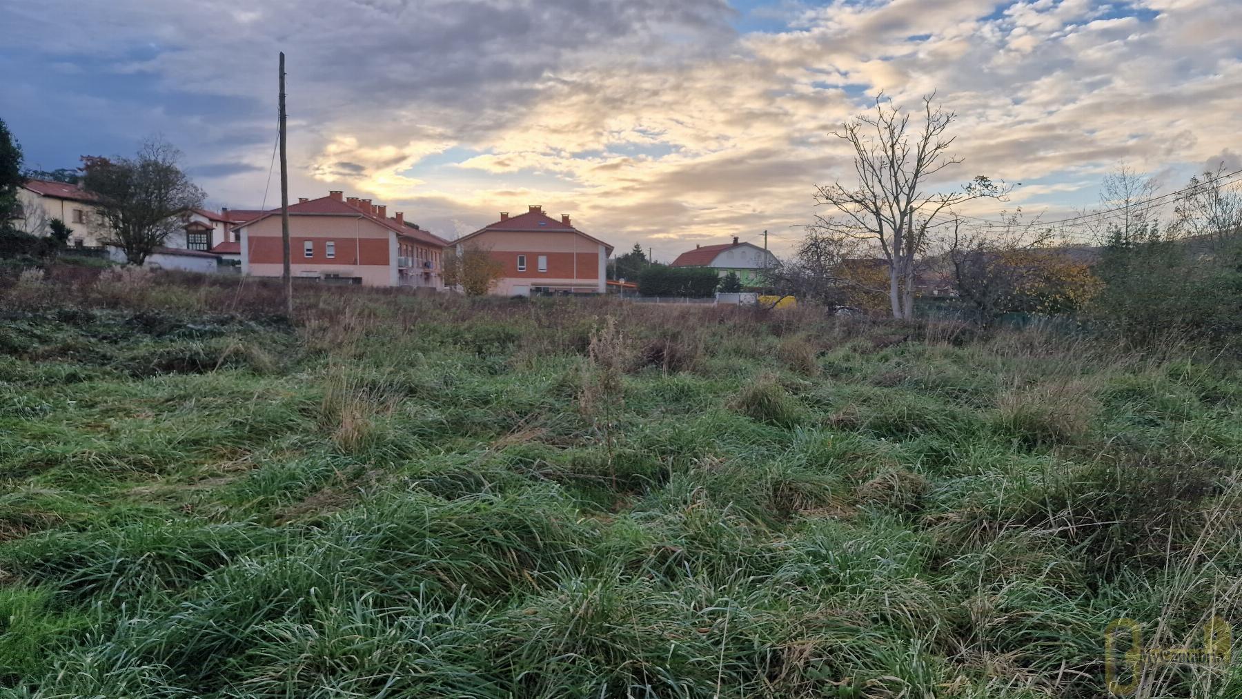 Venta de terreno en Piélagos