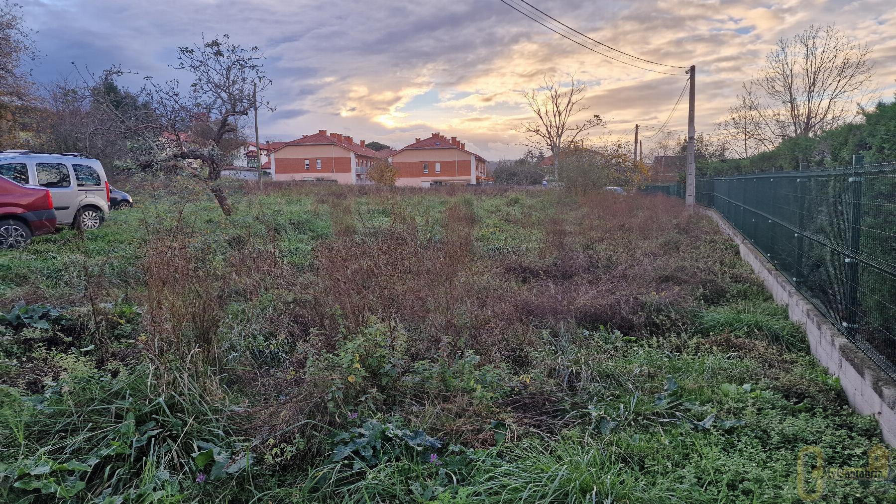 Venta de terreno en Piélagos