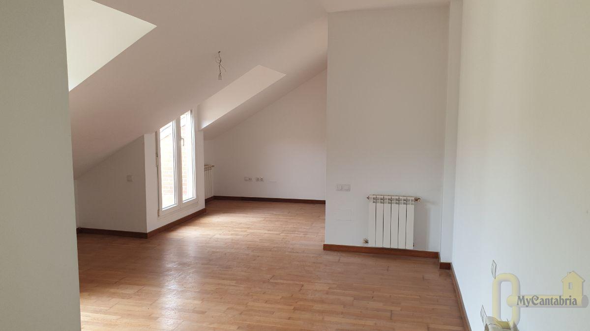 Venta de piso en Castañeda