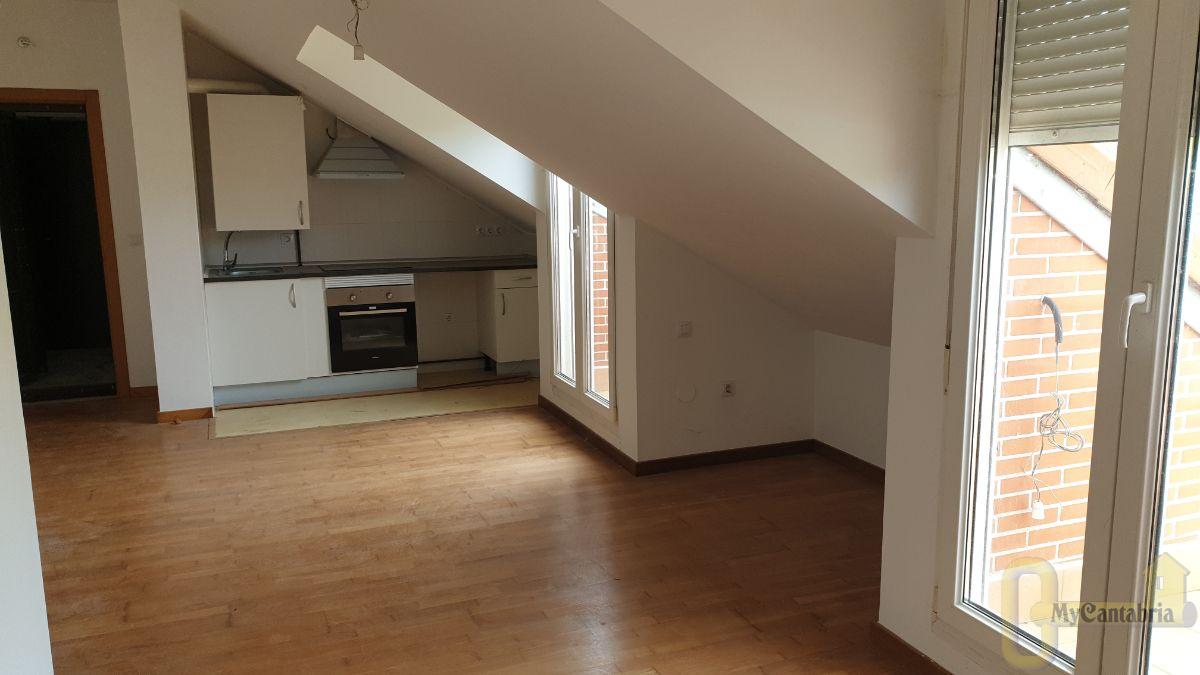 Venta de piso en Castañeda