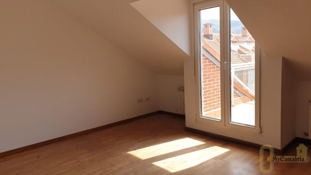 Venta de piso en Castañeda