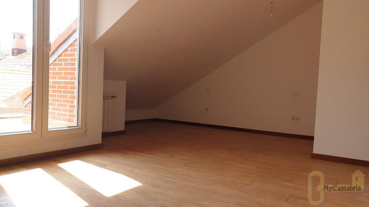 Venta de piso en Castañeda