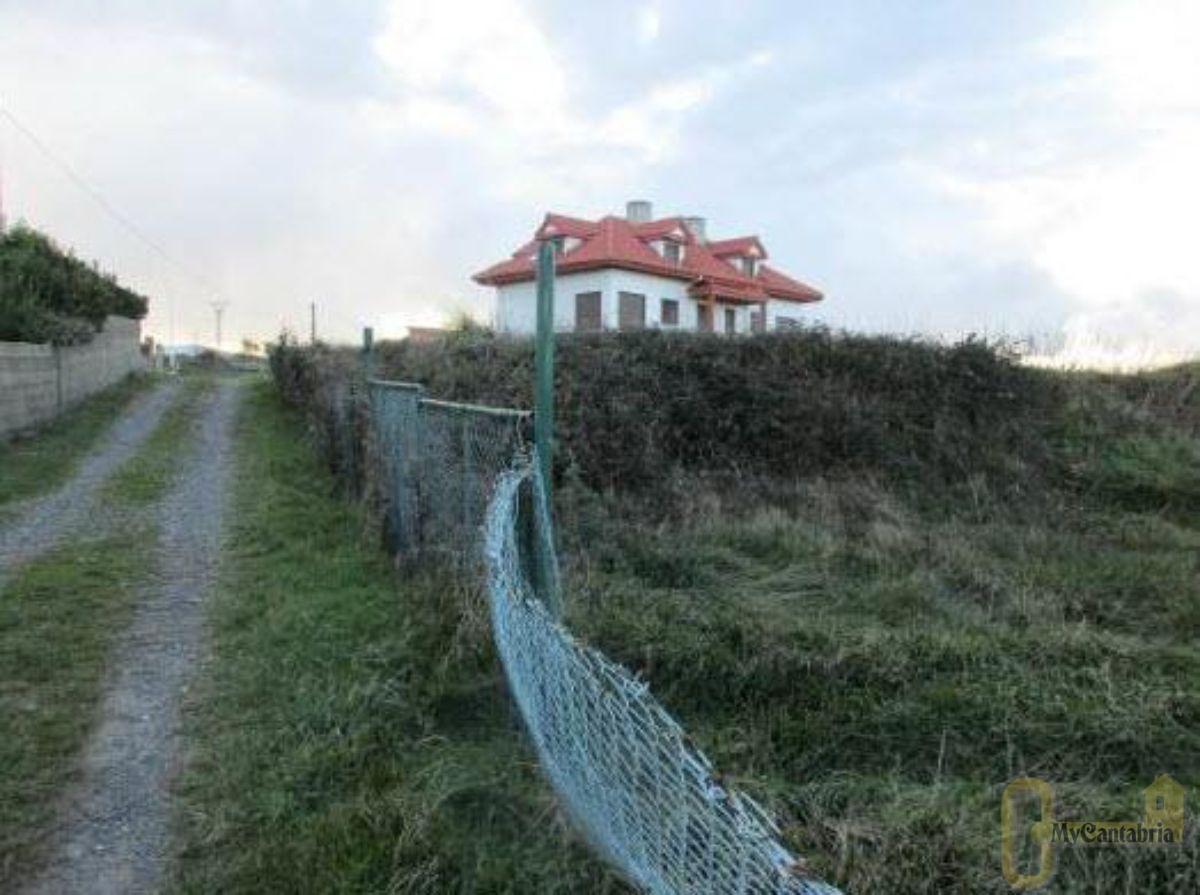 For sale of land in Bareyo