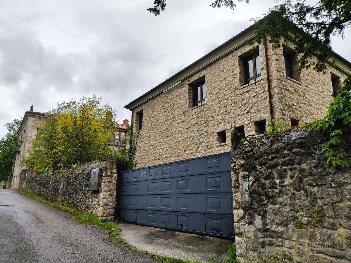For sale of hotel in Riotuerto